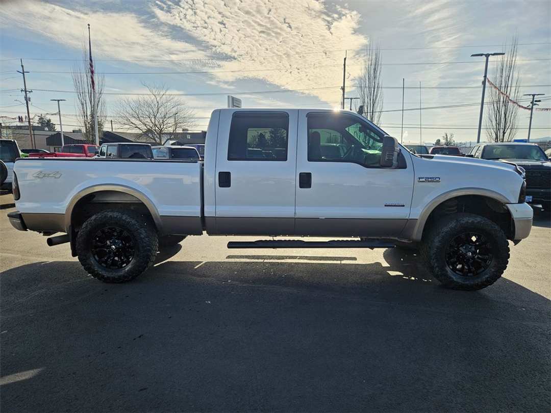 2006 Ford F-250Sd Lariat - Image 7