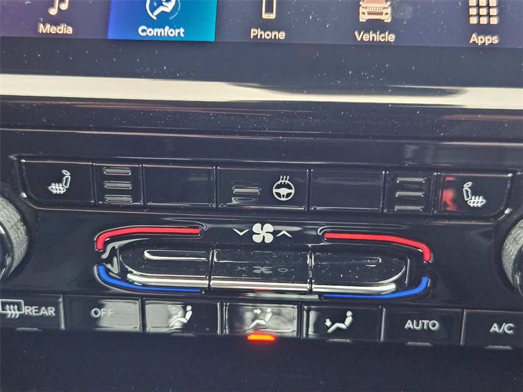 2025 Jeep Grand Cherokee L Limited - Image 24