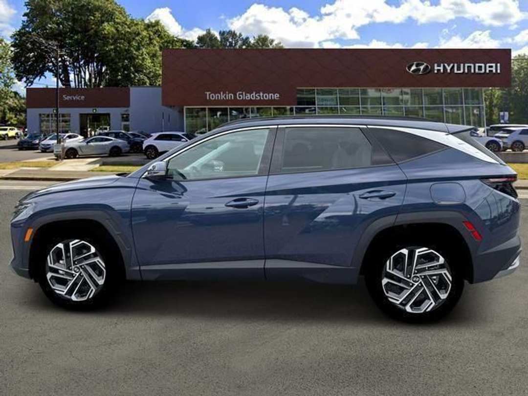 2026 Hyundai Tucson Limited - Image 3