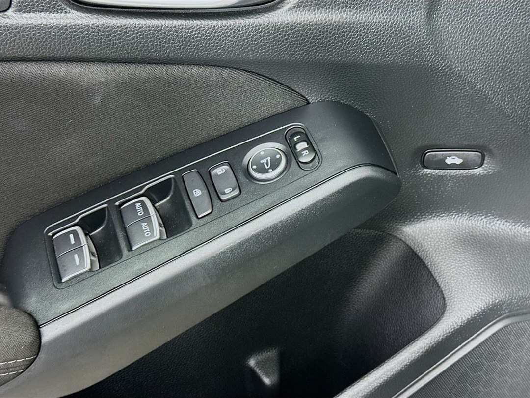 2024 Honda Civic LX - Image 18