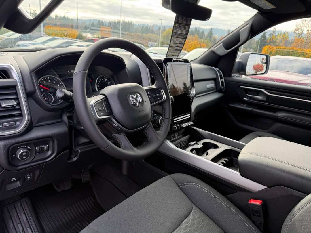 2026 Ram 1500 Big Horn/Lone Star - Image 17