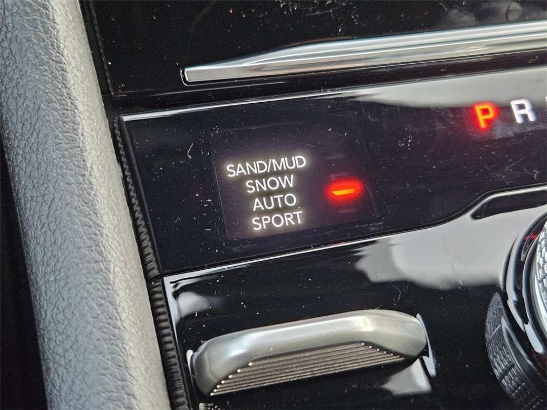 2025 Jeep Grand Cherokee Limited - Image 26