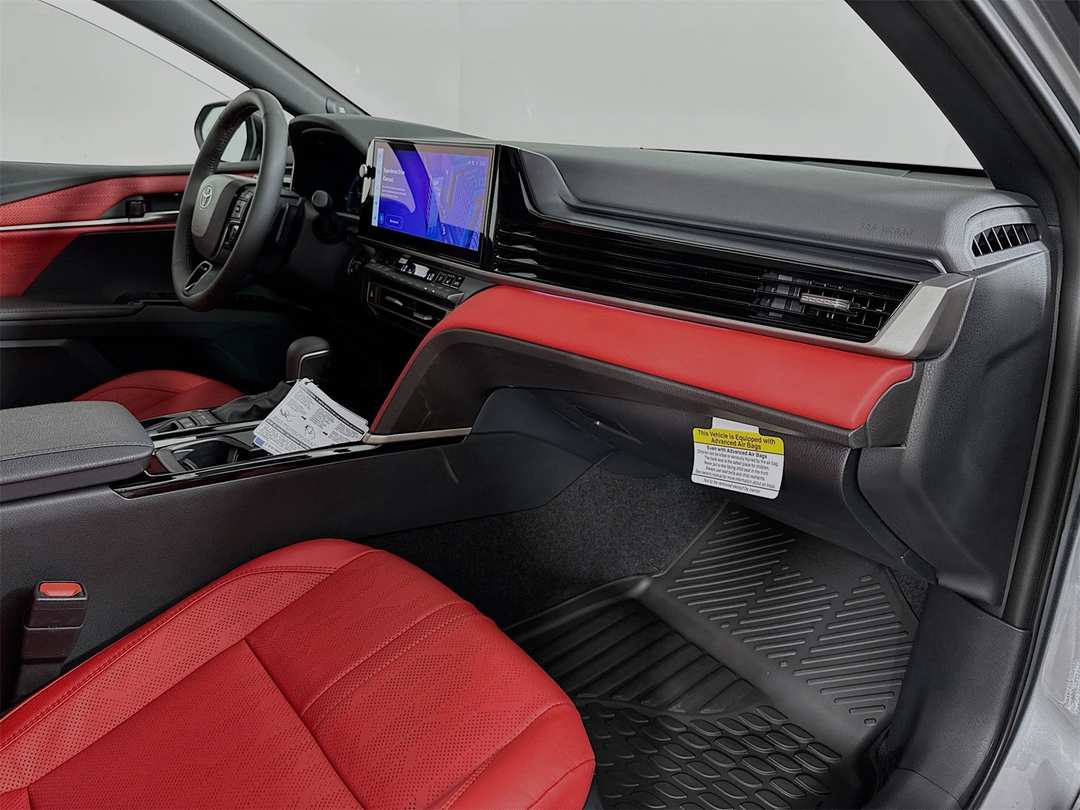 2026 Toyota Camry XSE - Image 31