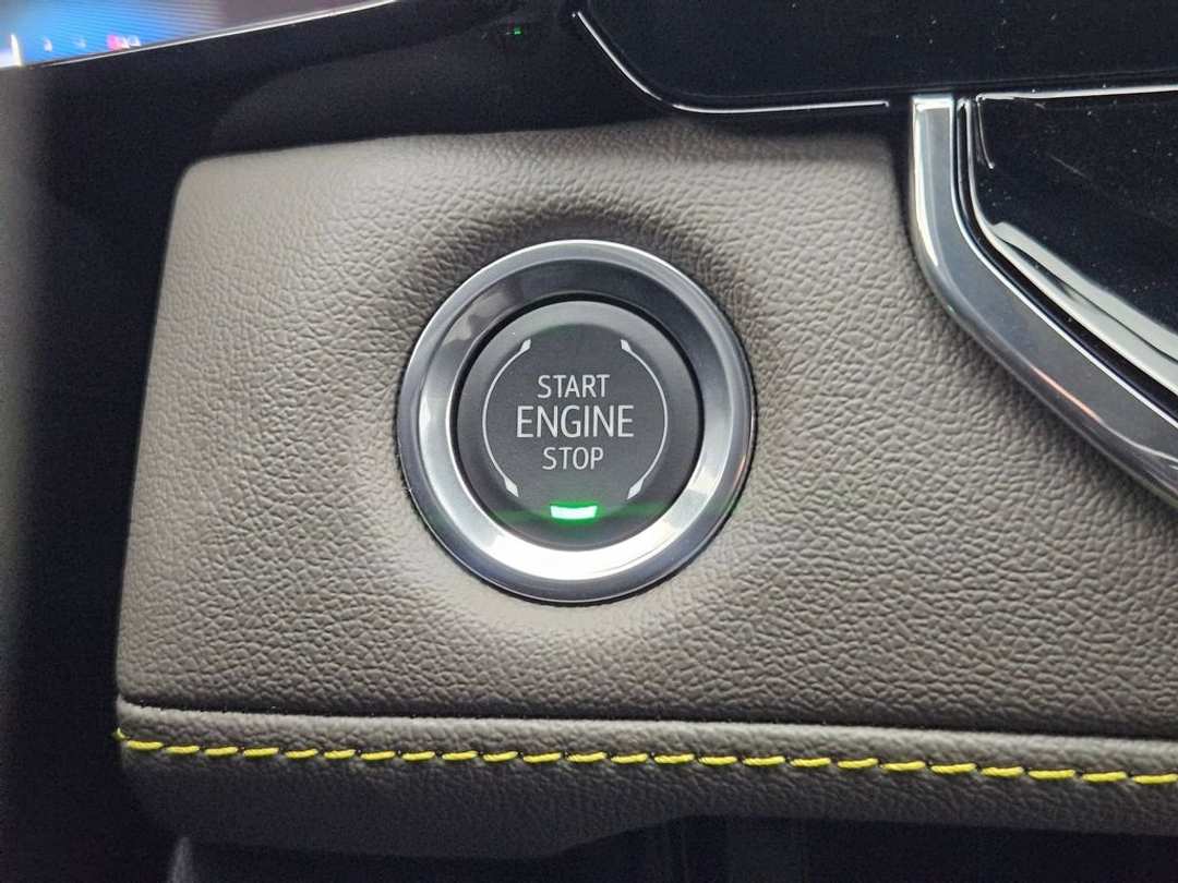 2026 Chevrolet Colorado ZR2 - Image 17