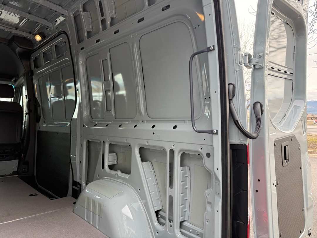2026 Mercedes-Benz Sprinter 2500 Cargo 144 WB - Image 11