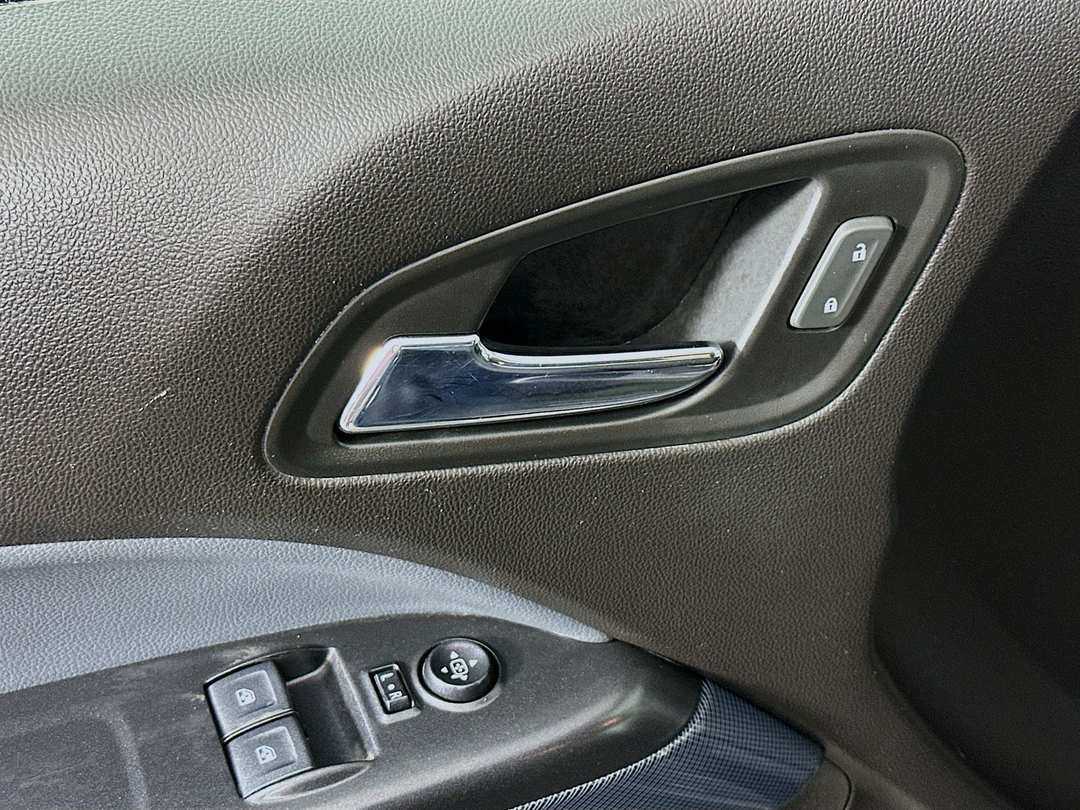 2018 Chevrolet Colorado Z71 - Image 19