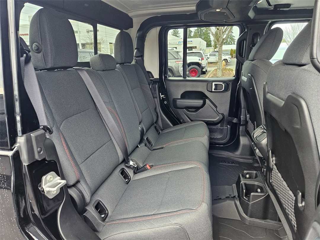 2026 Jeep Gladiator Rubicon - Image 36