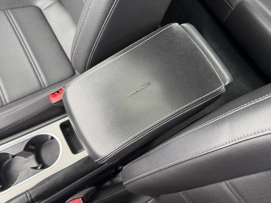 2020 Volkswagen Passat 2.0T RLine - Image 27