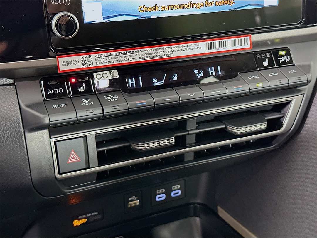 2026 Toyota Camry LE - Image 16