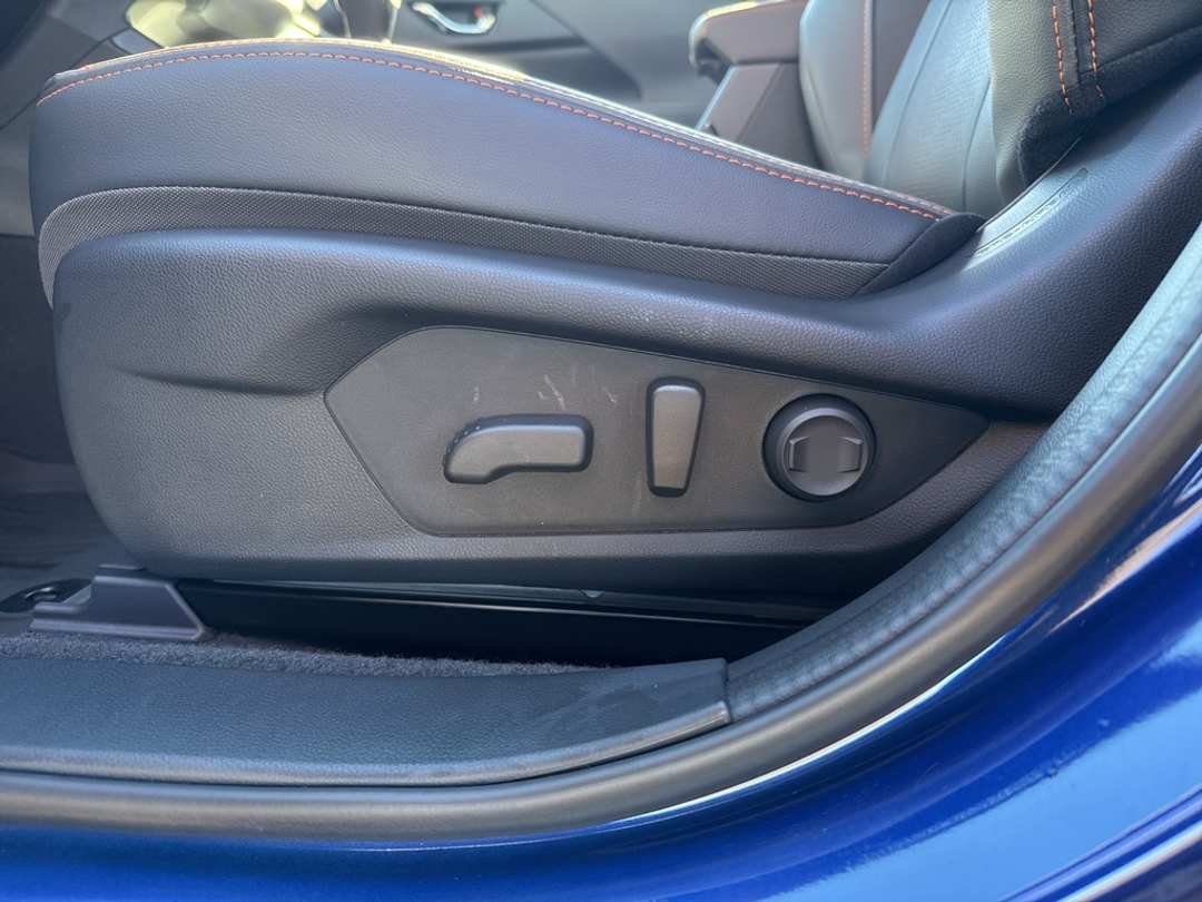 2025 Subaru Crosstrek Limited - Image 16