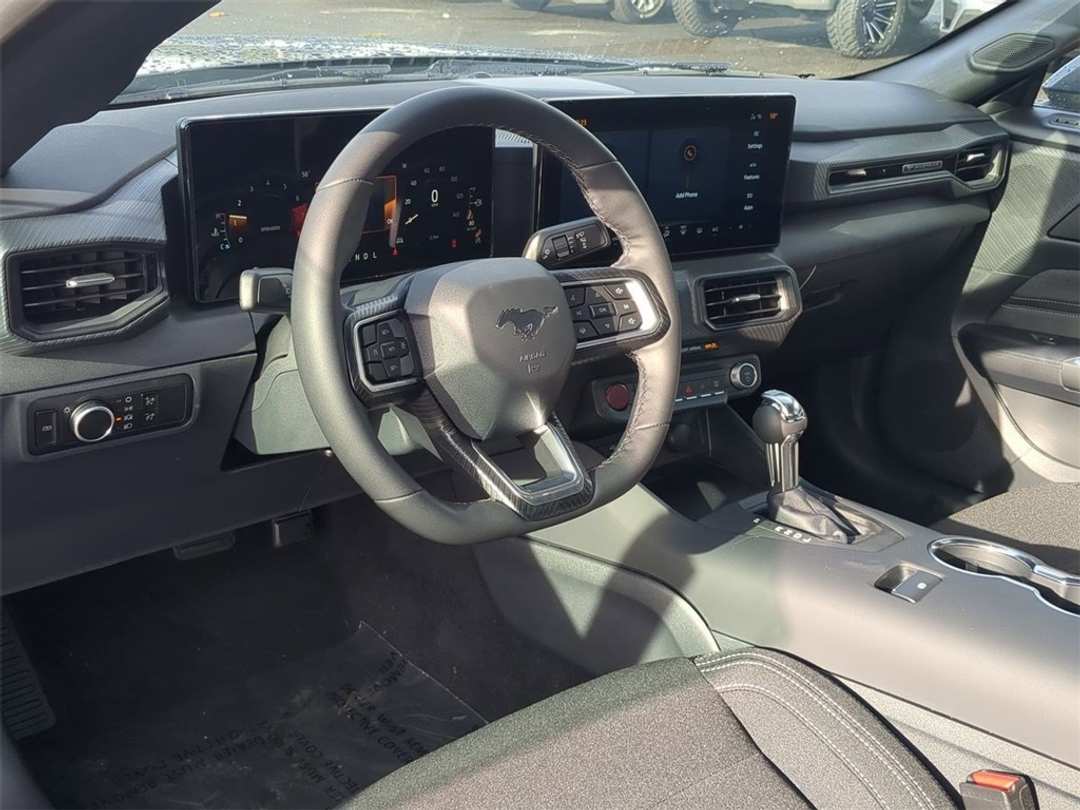 2026 Ford Mustang EcoBoost - Image 12