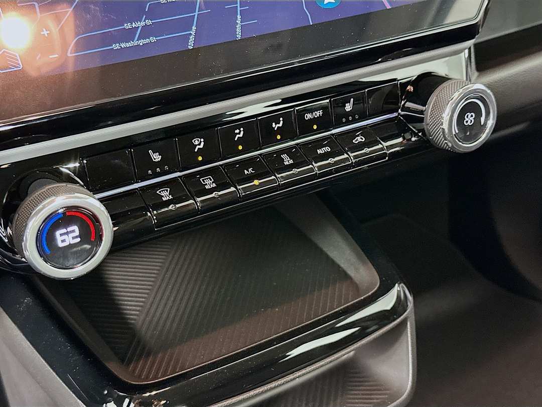 2027 Chevrolet Bolt Ev LT - Image 16