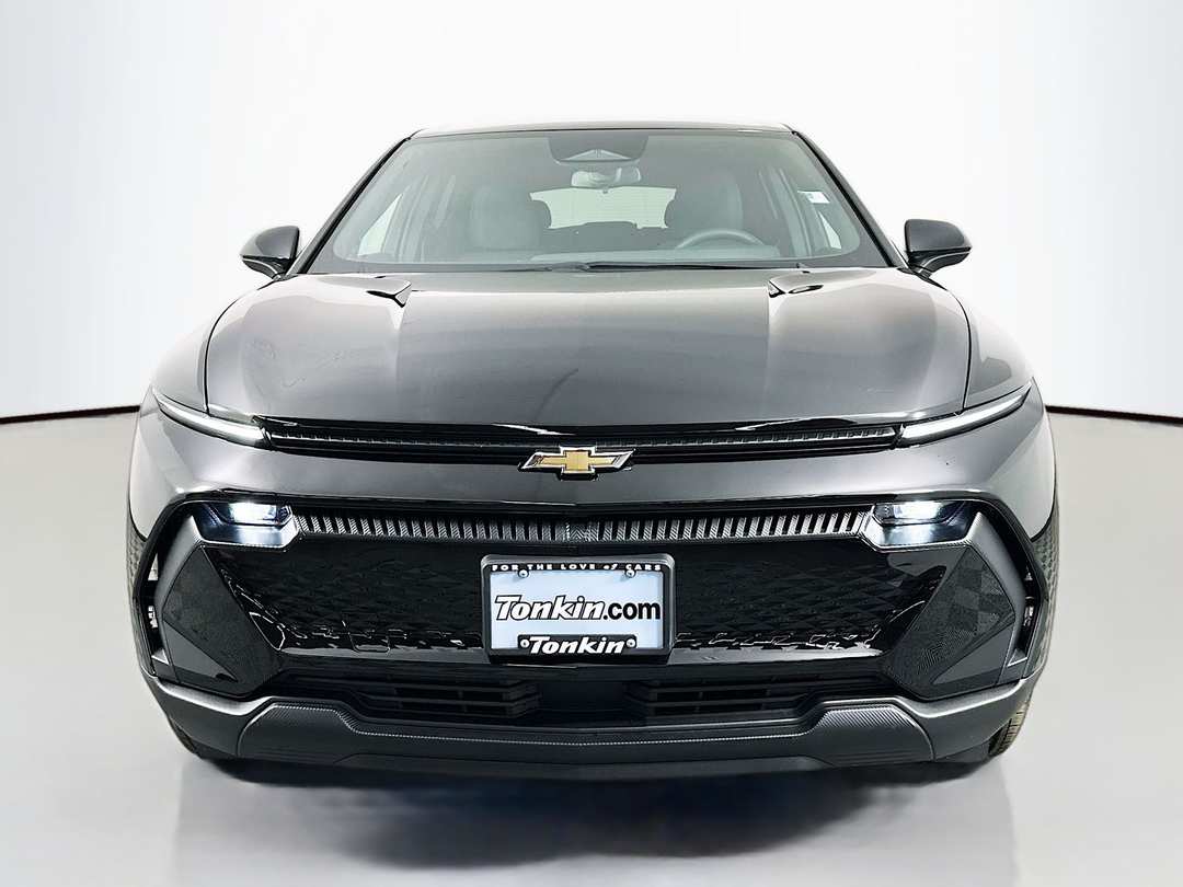 2026 Chevrolet Equinox Ev LT - Image 2