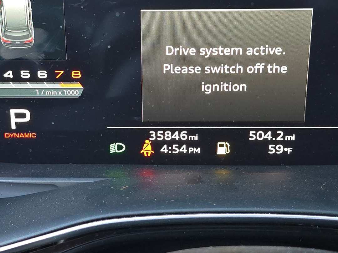 2022 Audi Q7 45 Premium - Image 28