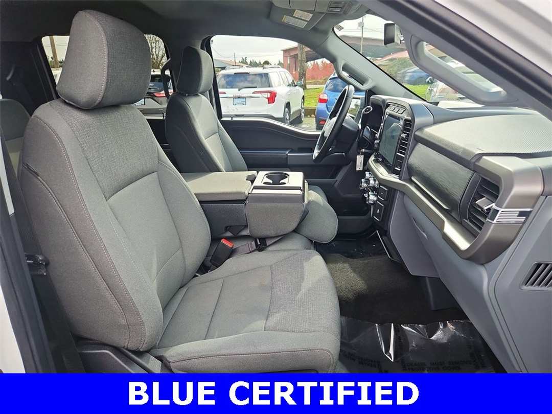 2024 Ford F-150 XLT - Image 32