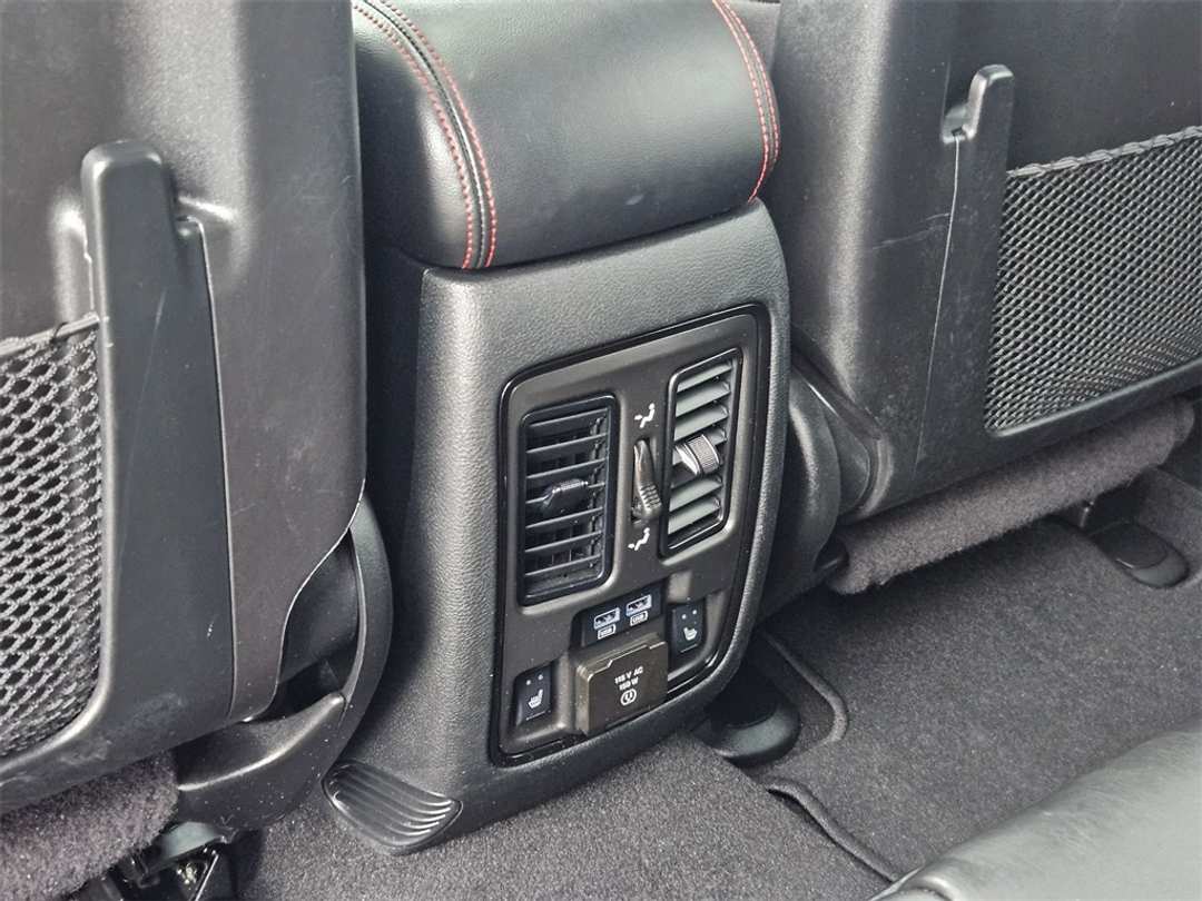 2025 Dodge Durango GT Plus - Image 28