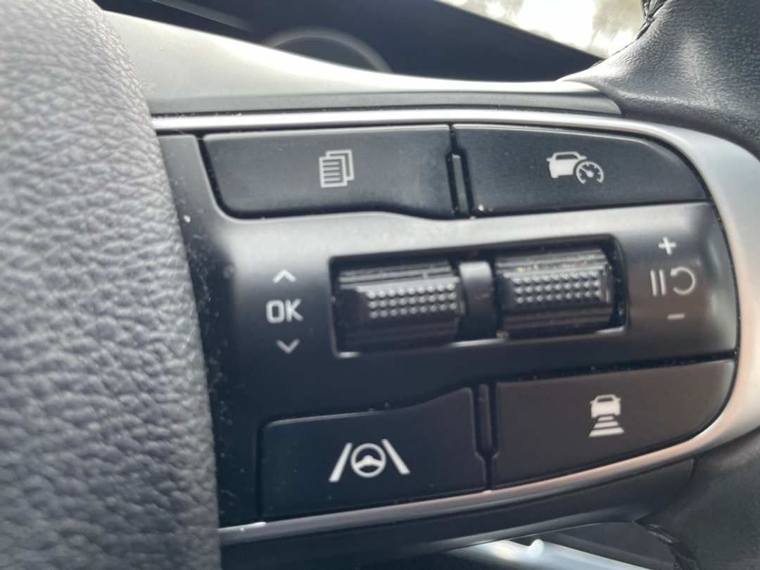 2023 Kia Sportage XPro - Image 13