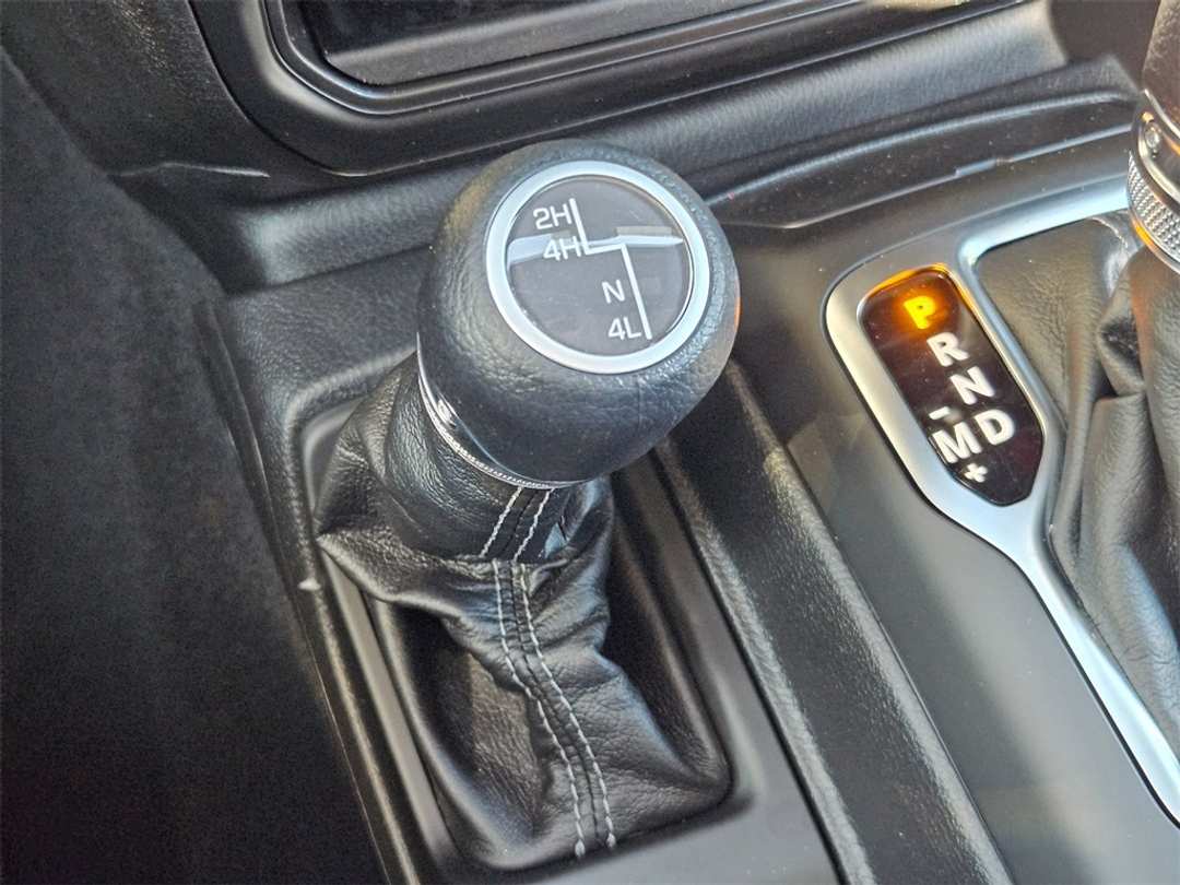 2026 Jeep Wrangler Sport - Image 24