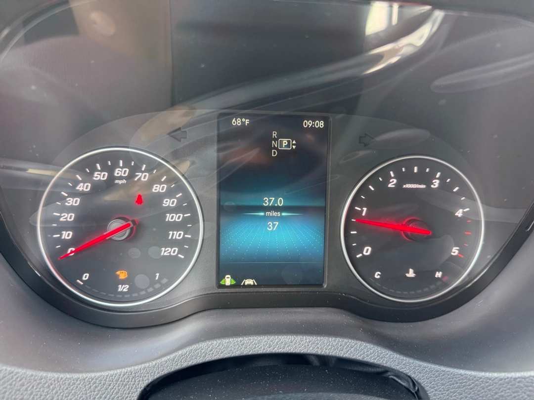 2024 Mercedes-Benz Sprinter 2500 Passenger 170 WB - Image 31