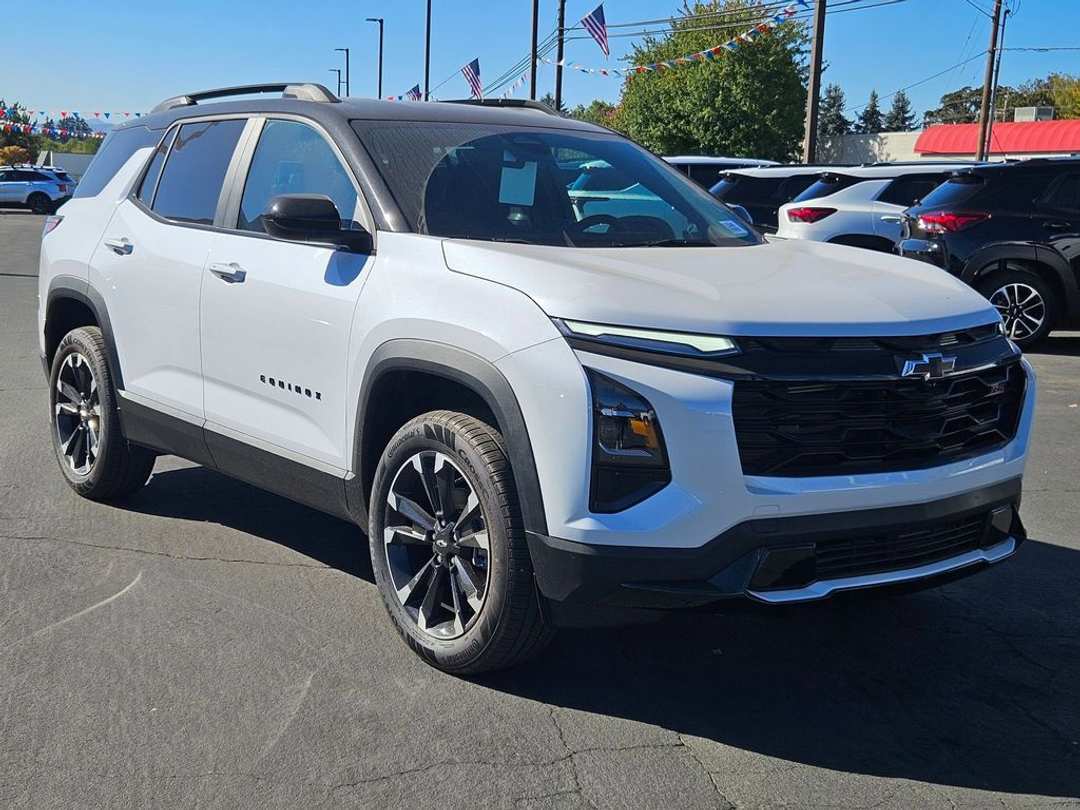 2026 Chevrolet Equinox RS - Image 8