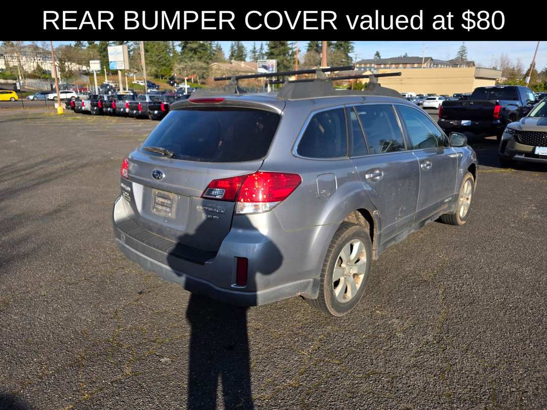 2011 Subaru Outback 3.6R - Image 5
