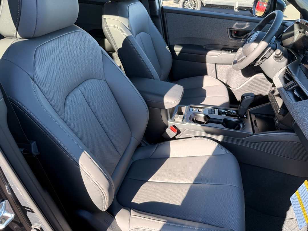 2026 Subaru Outback Limited - Image 32