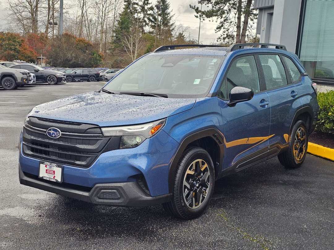 2025 Subaru Forester Base - Image 3