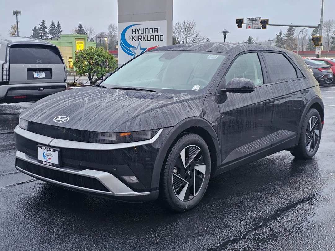 2026 Hyundai Ioniq 5 SEL - Image 3