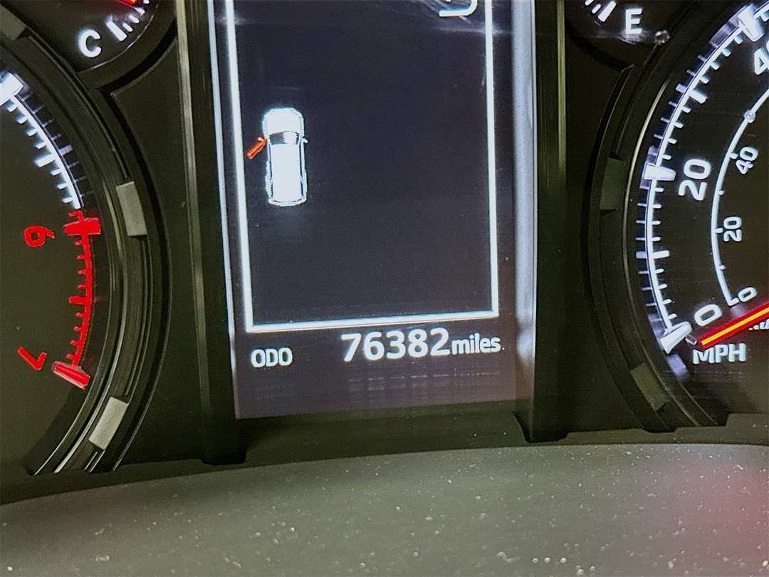 2022 Toyota 4Runner SR5 - Image 12