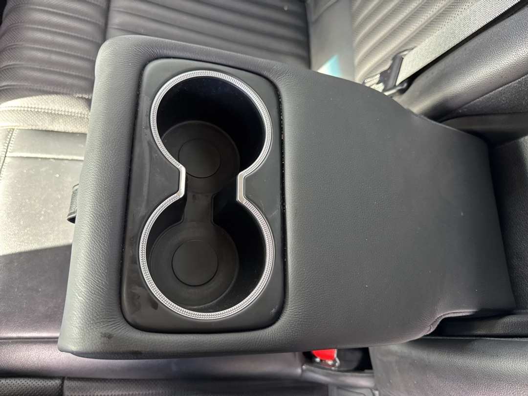 2019 Genesis G70 2.0T Advanced - Image 40