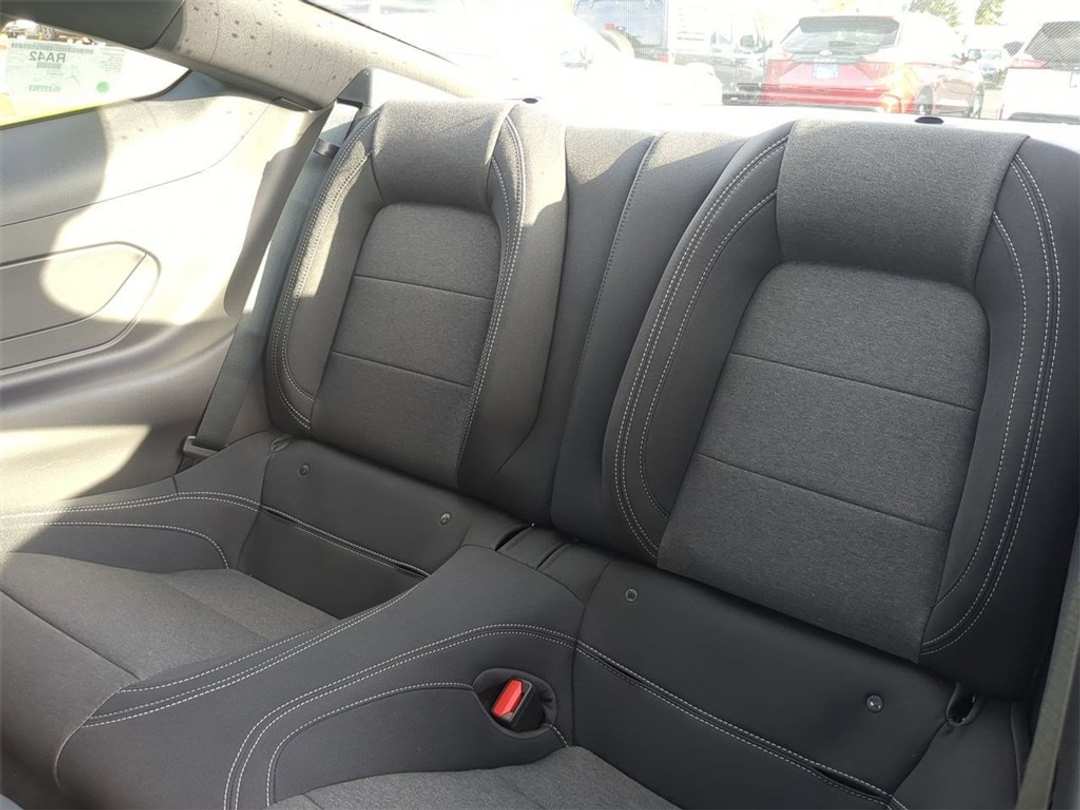 2026 Ford Mustang EcoBoost - Image 23