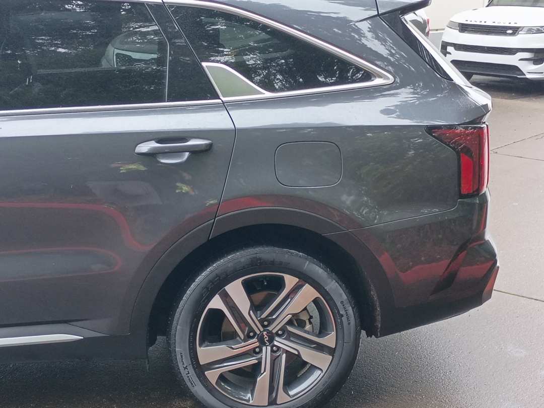 2023 Kia Sorento SX Prestige - Image 6