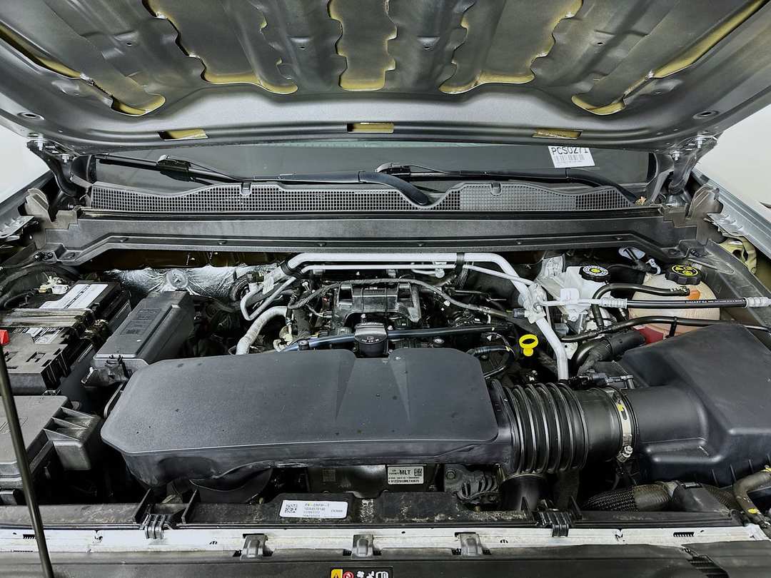 2023 Chevrolet Colorado Work - Image 29