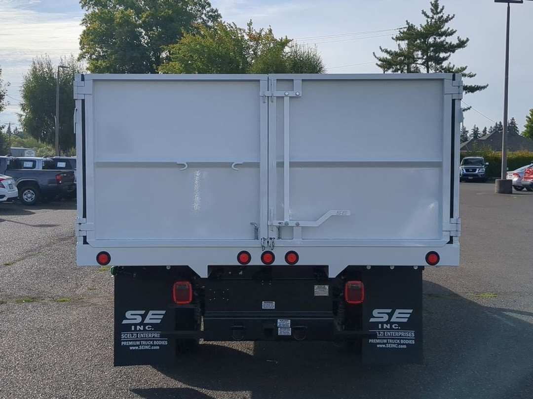 2024 Ford F-350Sd XL - Image 3