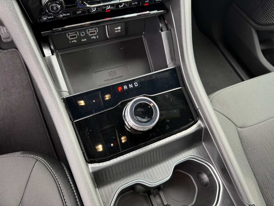 2025 Jeep Grand Cherokee L Laredo - Image 23