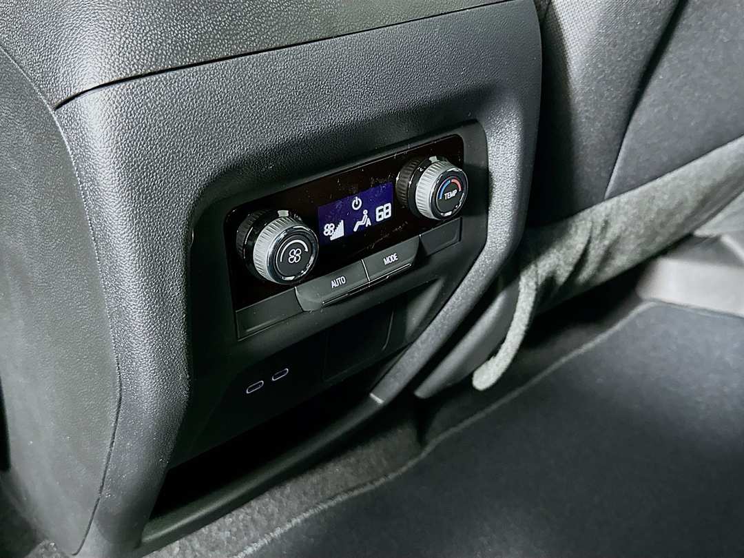 2026 Chevrolet Traverse LT - Image 25