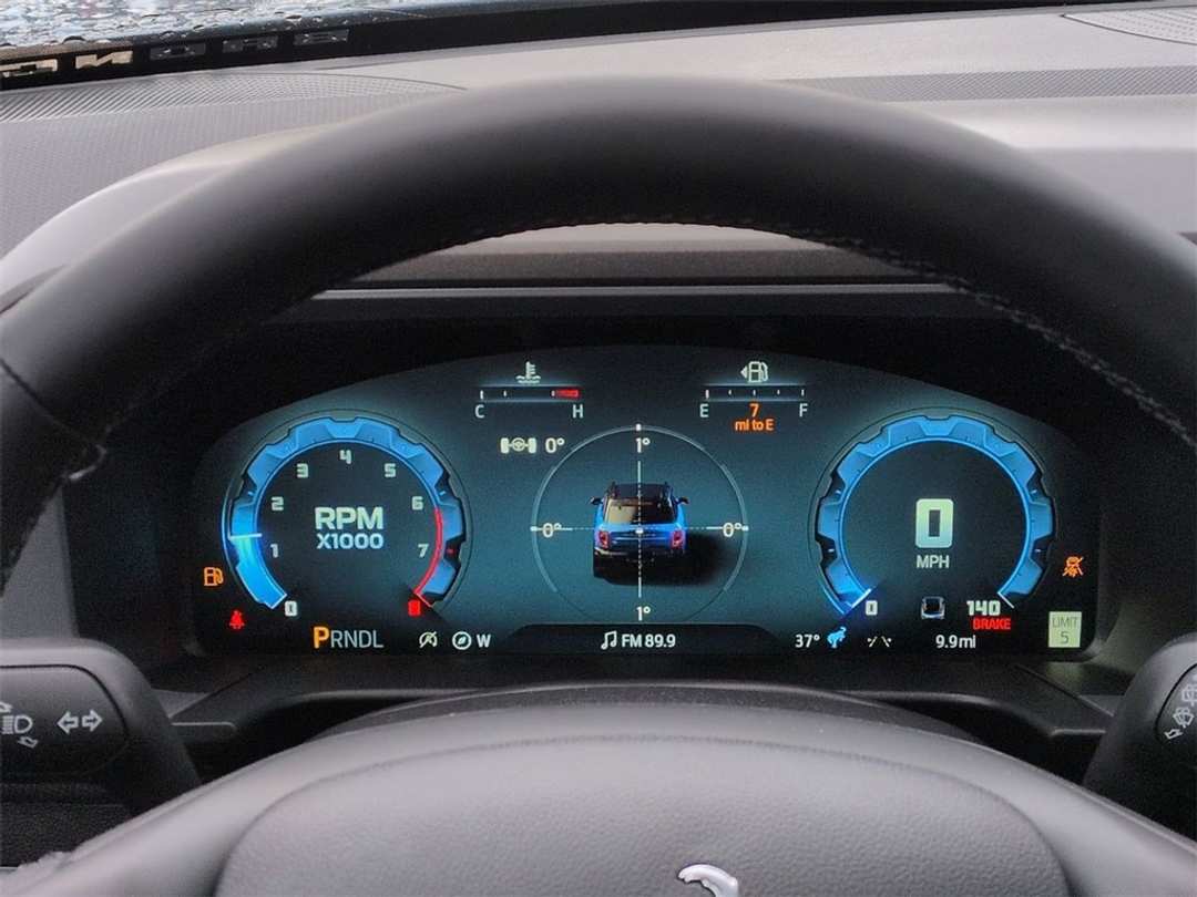 2025 Ford Bronco Sport Outer Banks - Image 15