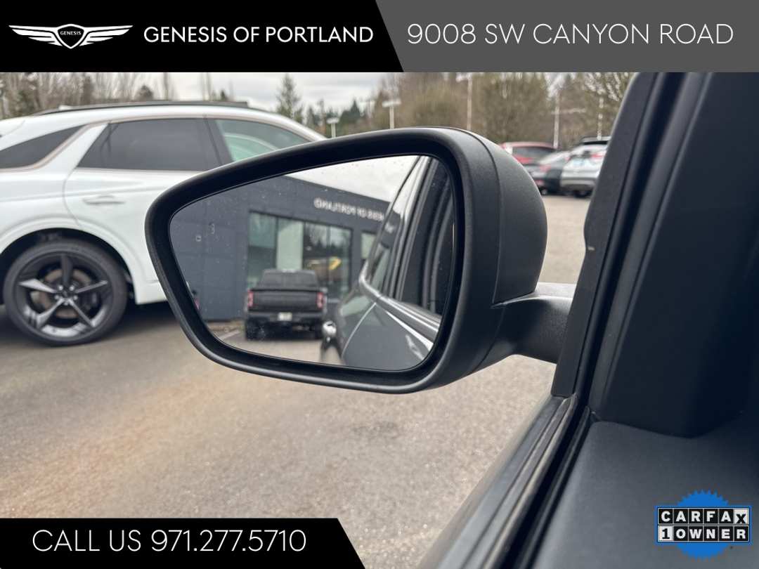 2025 Ford Escape STLine - Image 31