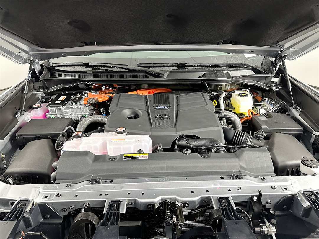 2026 Toyota Tundra 1794 Edition - Image 31
