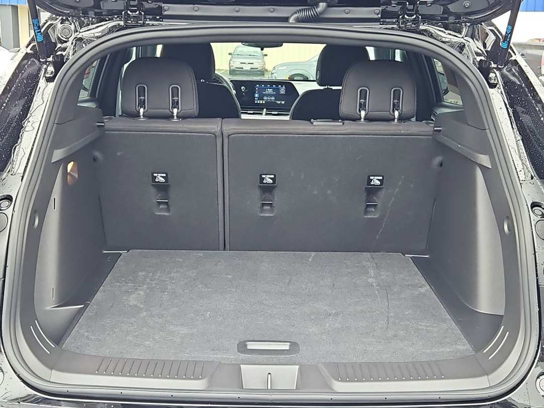 2025 Chevrolet Trax 1RS - Image 24