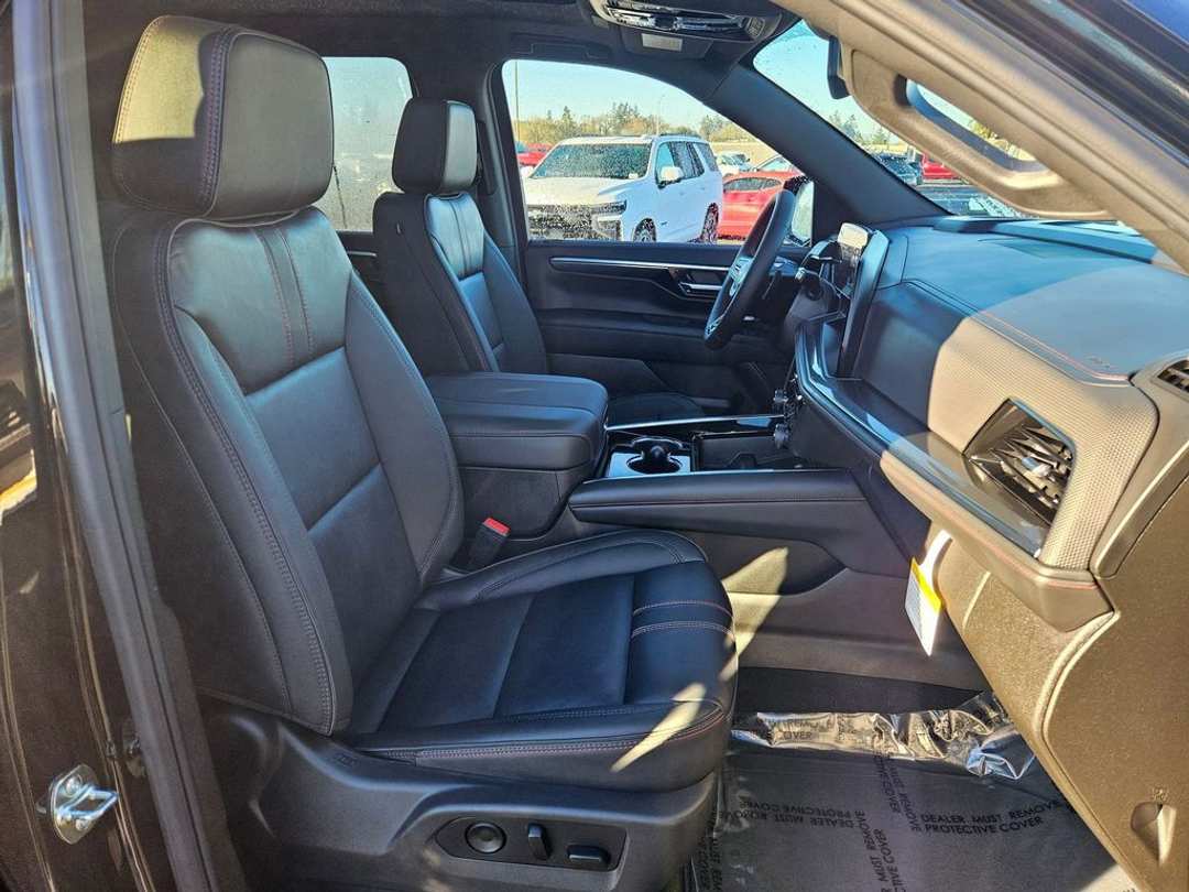 2026 Chevrolet Tahoe RST - Image 40