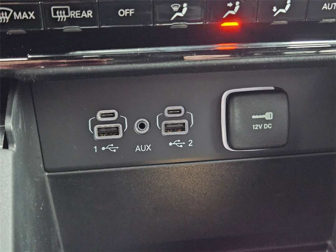 2025 Jeep Grand Cherokee L Limited - Image 25