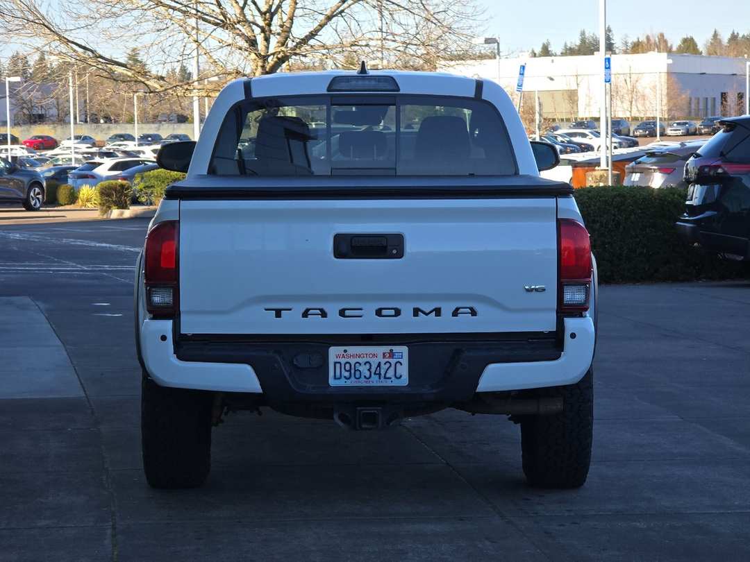 2019 Toyota Tacoma TRD OffRoad - Image 4