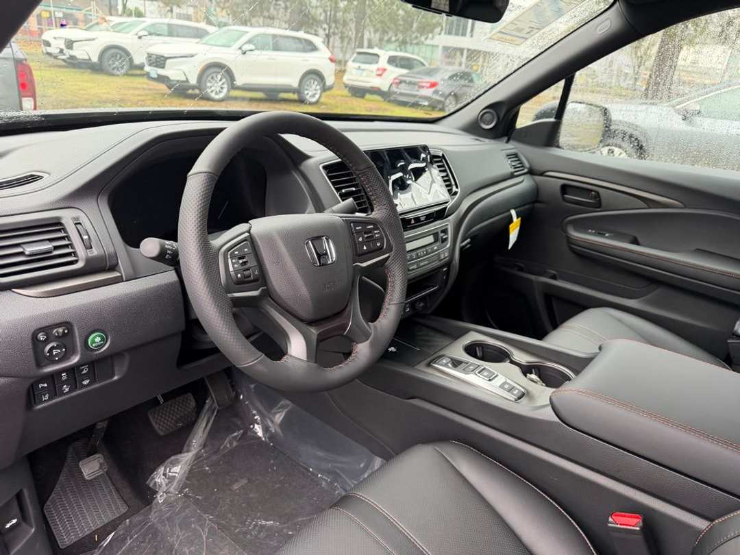 2026 Honda Ridgeline TrailSport+ - Image 17