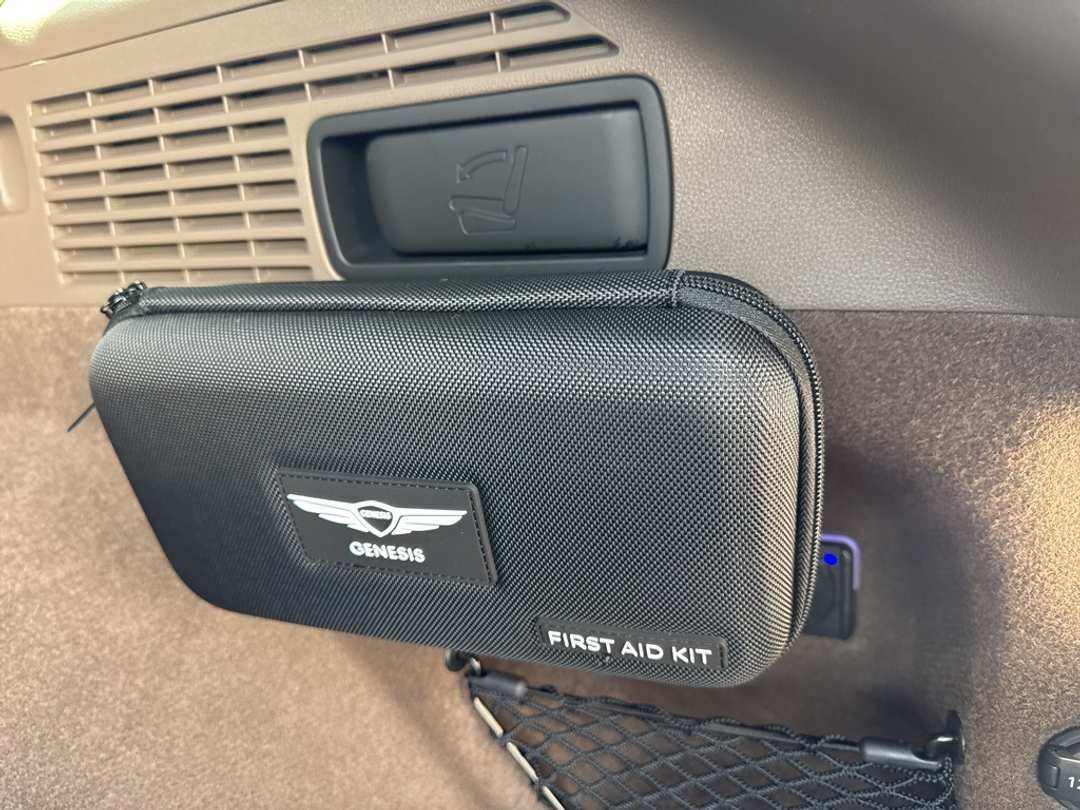 2026 Genesis Electrified Gv70 - Image 12