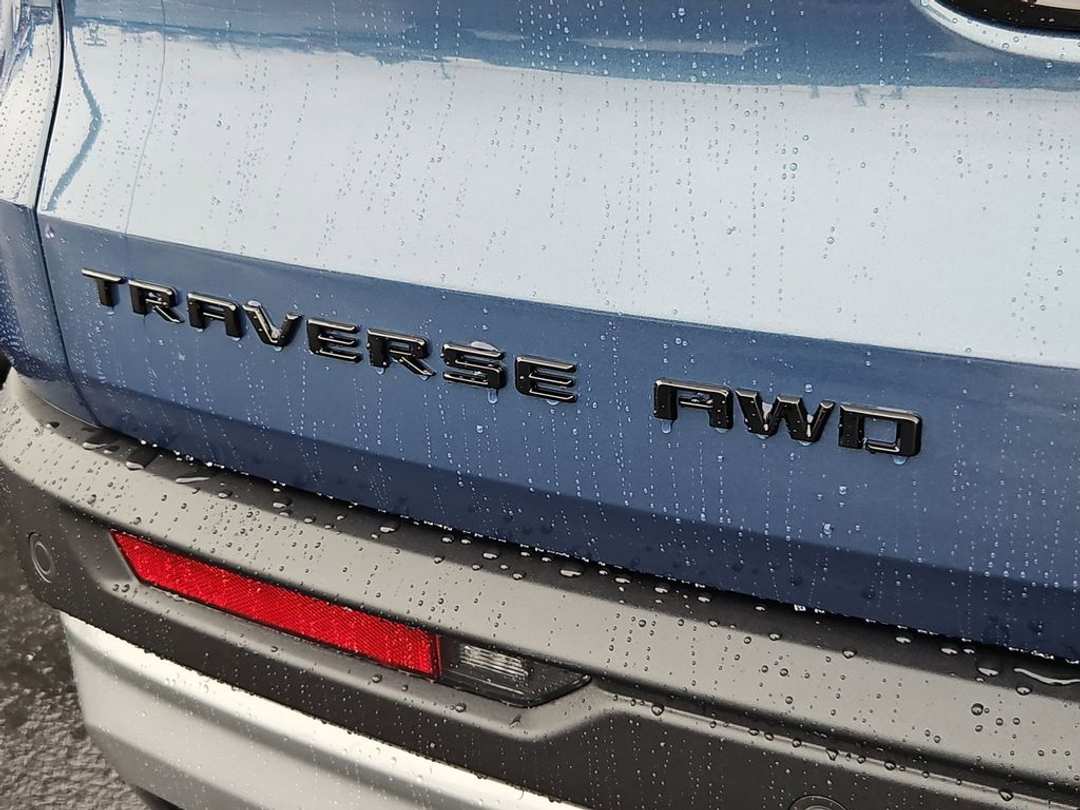 2026 Chevrolet Traverse Z71 - Image 26