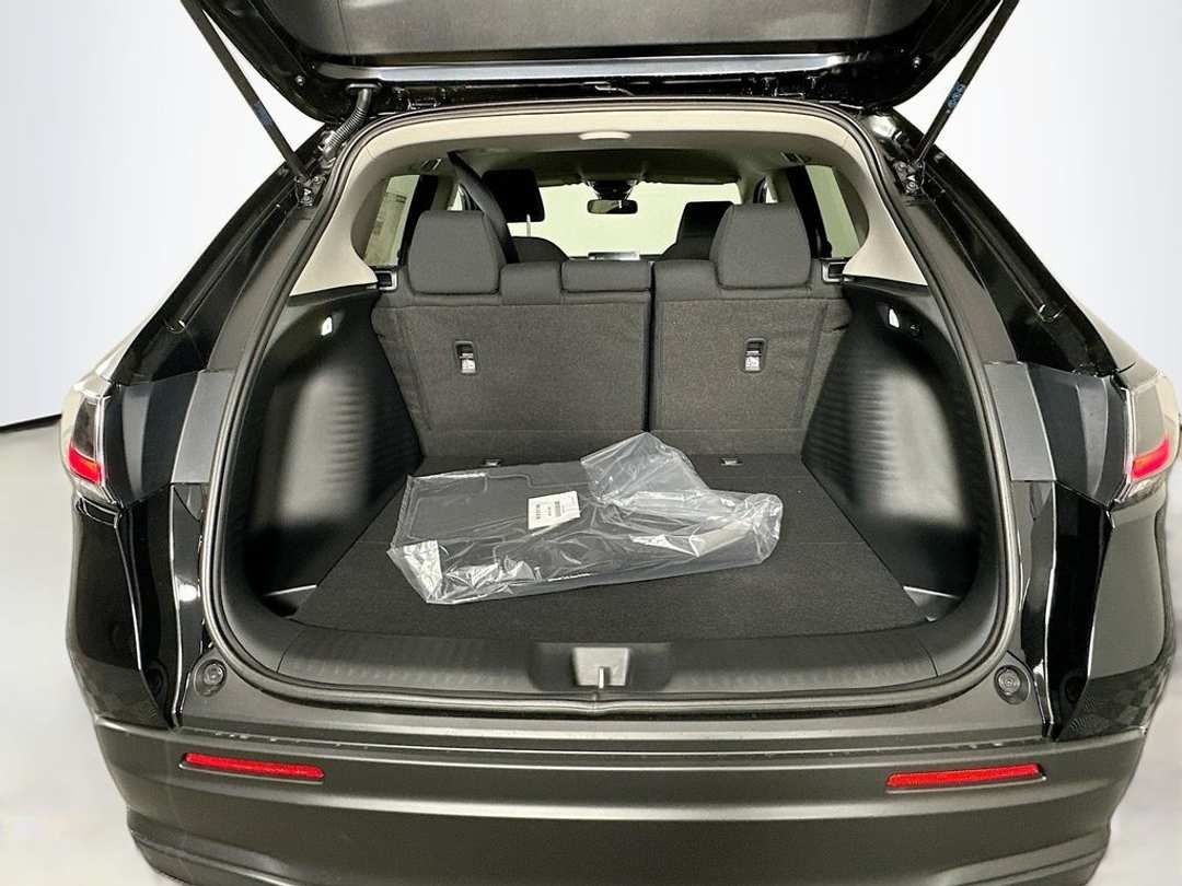 2026 Honda HR-V LX - Image 23