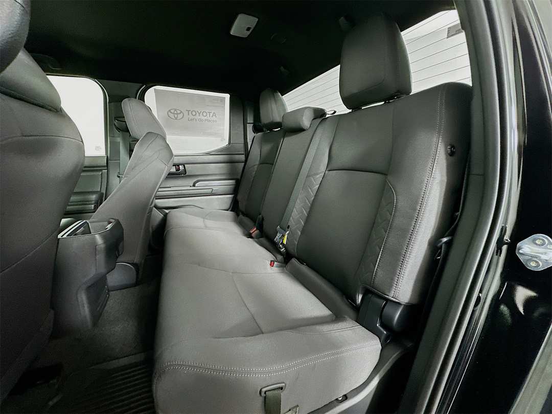 2025 Toyota Tacoma SR5 - Image 24