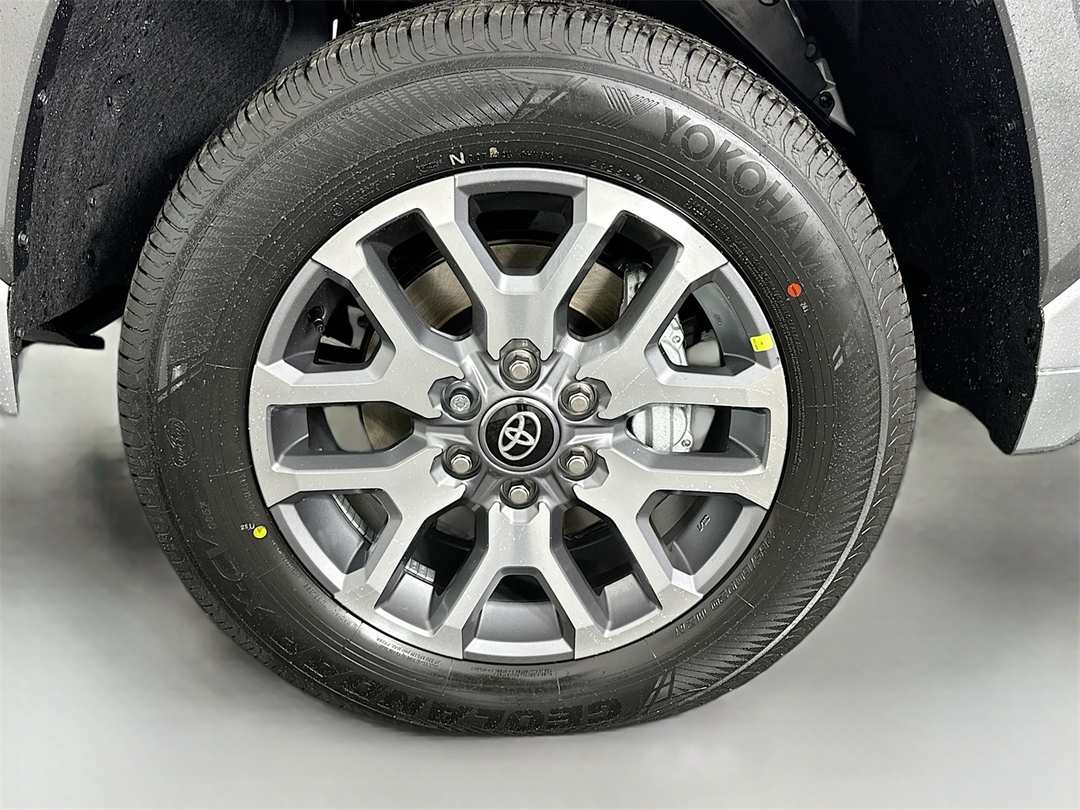 2026 Toyota Tundra 1794 Edition - Image 32