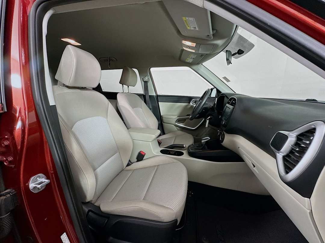 2020 Kia Soul LX - Image 27